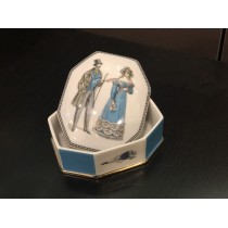 Jewellery Box pic. Modes de Paris 2, Form Cut