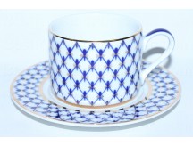 Cup and saucer pic. Cobalt Net, Form Solo