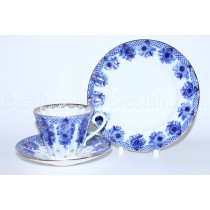 Trio set: tea cup, saucer and dessert plate pic. Little Basket, Form Radiant