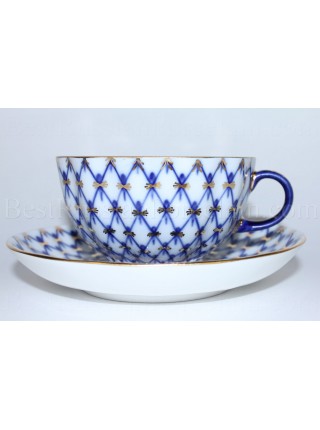 Cup and saucer pic. Cobalt Net, Form Tulip