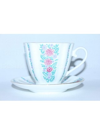Cup and Saucer pic. Marguerites, Form Carnation