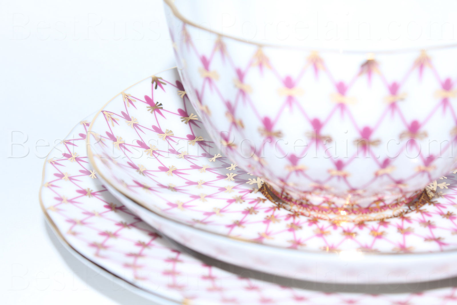buy trio set tea cup saucer and dessert plate pic net blues